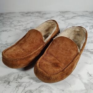 UGG Mens Ascot Slippers Size 9